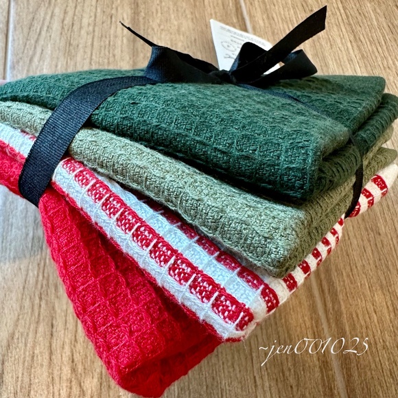 Hearth & Hand Magnolia 4pk Waffled Cotton Christmas Dishcloth Set - Picture 7 of 10